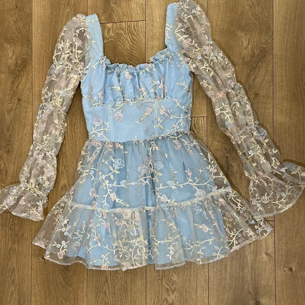 Sugar Thrillz Blue Floral Long Sleeve Dress - Picture 4 of 10